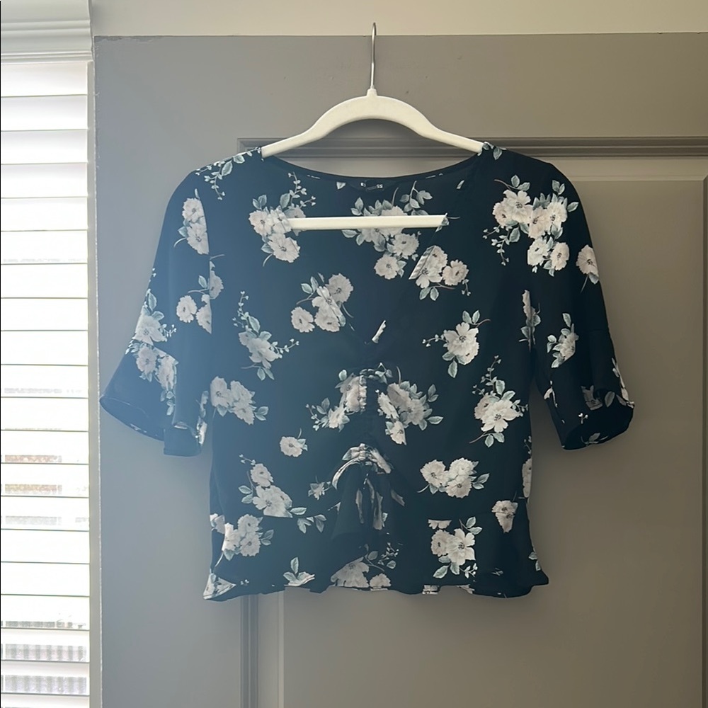 Express: Floral Top